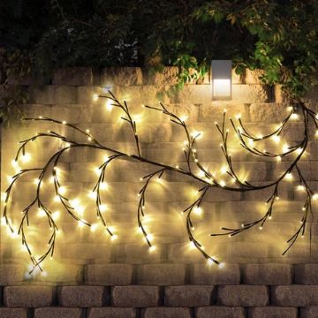 صورة الشجرة المضيئة